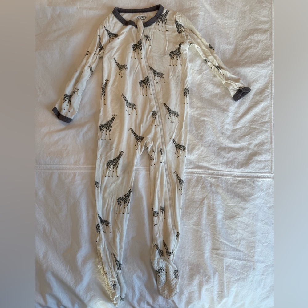 Kyte Baby Giraffe Pajamas